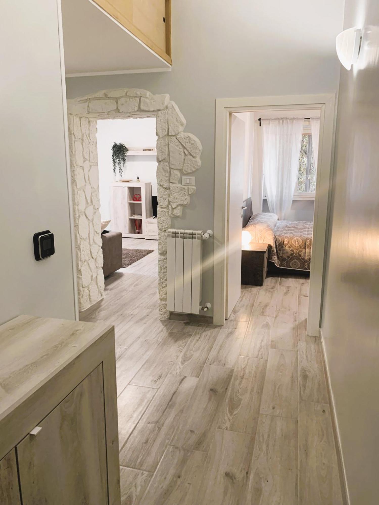 Appartement Station House à Ostie Extérieur photo